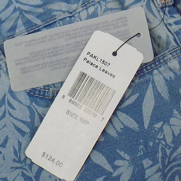 NYDJ - Claire Trouser Palace Leaves Print Size 10P NWT TORN LEG BOTTOM READ! - Picture 7 of 13